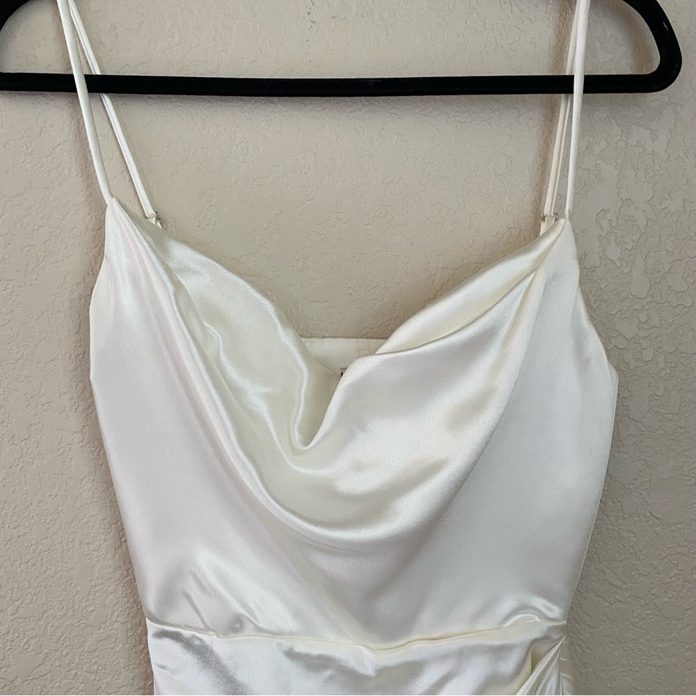 HOUSE OF CB 'Reva' Ivory Satin Balcony Corset Dress /Size XS - Picture 10 of 17
